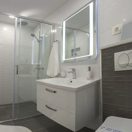 Old Town بيت ضيافة سبليت