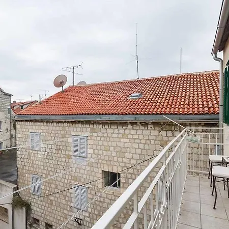 旧城区中心客房酒店 3* 斯普利特