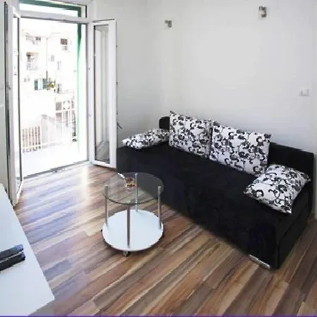 Central Old Town 3* Split