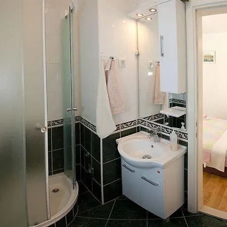 Guest house Central Old Town 3*