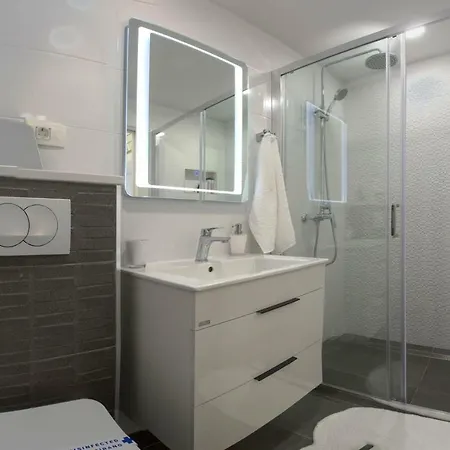 بيت ضيافة Old Town سبليت